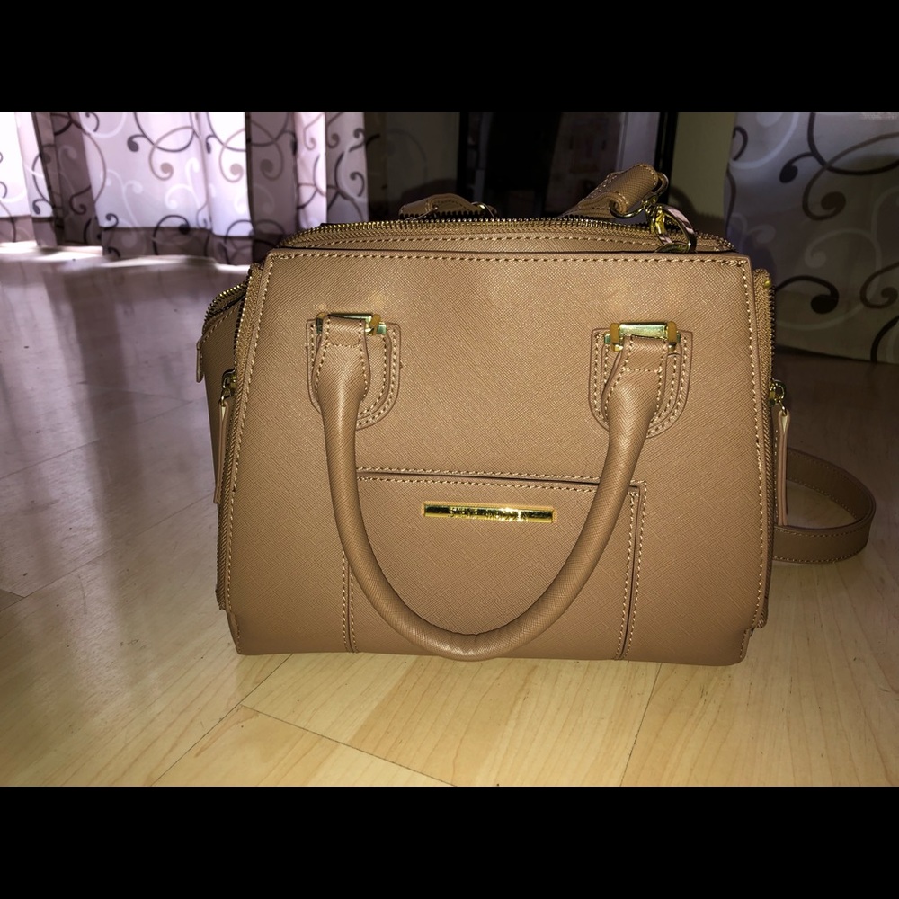 Steve Madden purse